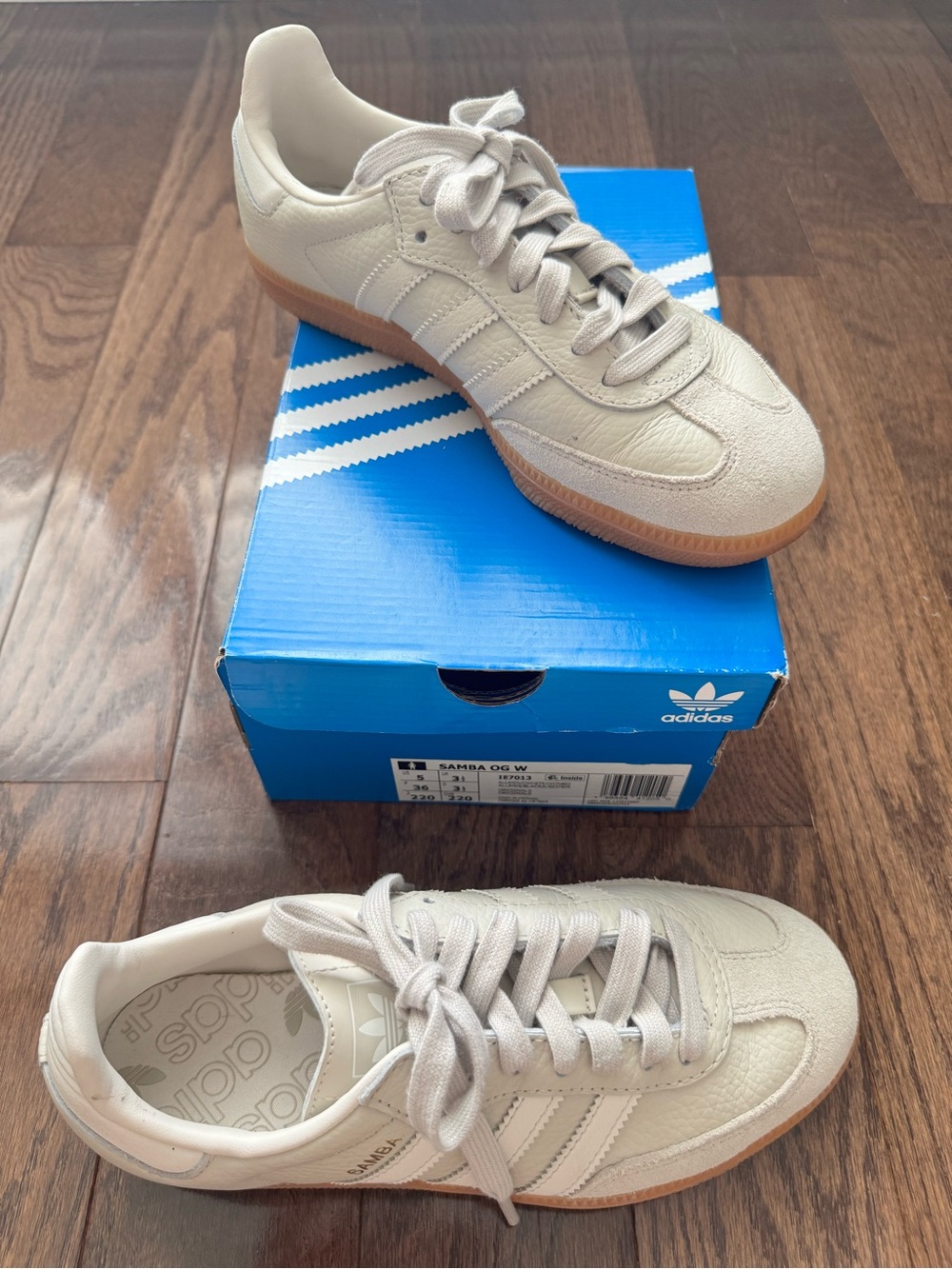 Adidas Samba OG W Sneakers in Cream with Gum Sole